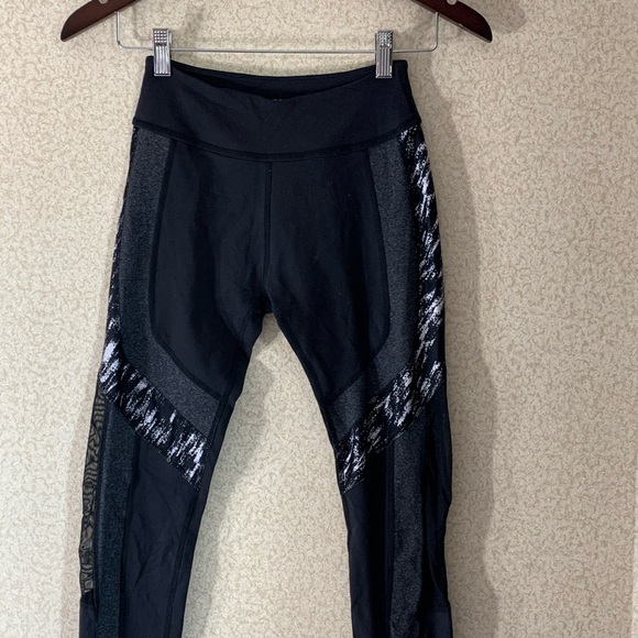 Beyond Yoga Border Contrast Legging Mesh Black - Picture 3 of 7